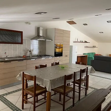 A Picco Sul Mare Apartment Marina di Belvedere